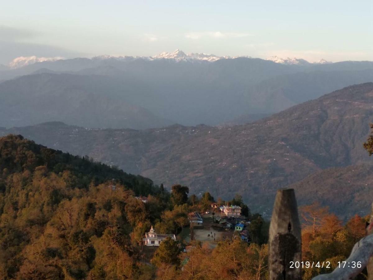Tibet Homestay Rishop Exterior foto