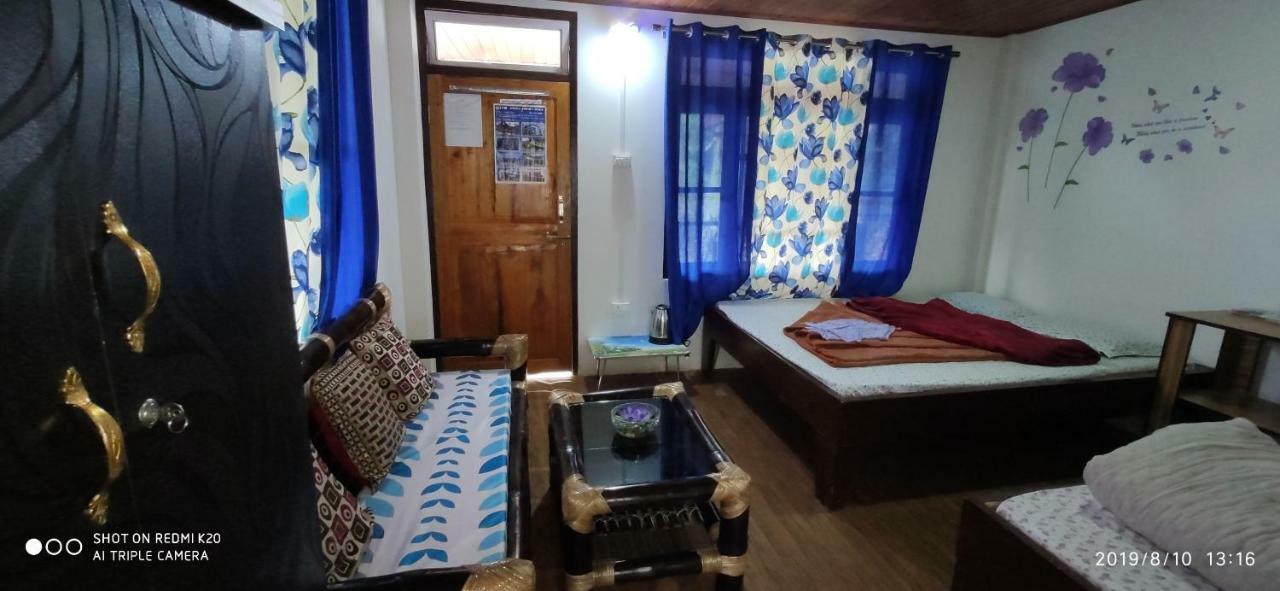 Tibet Homestay Rishop Exterior foto